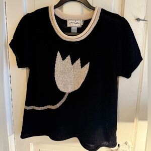 Vintage Black and White Tulip Shortsleeved Sweater